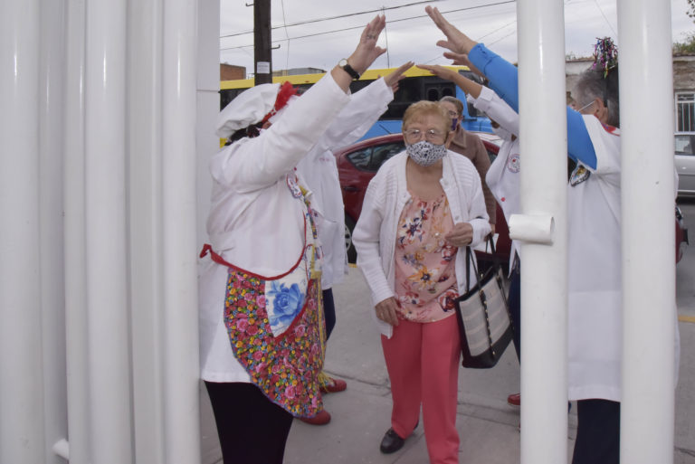 Usuarios del CAIAM regresan a clases presencial de forma escalonada   