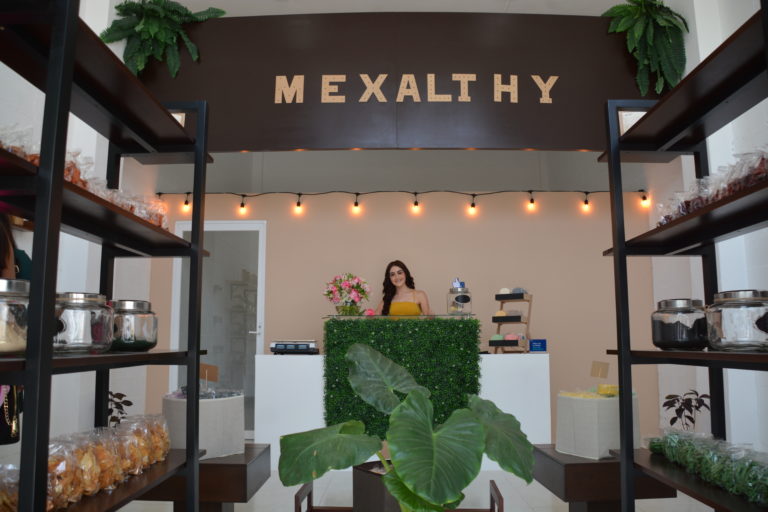 Estudiante de la UPA inauguró negocio de alimentos orgánicos