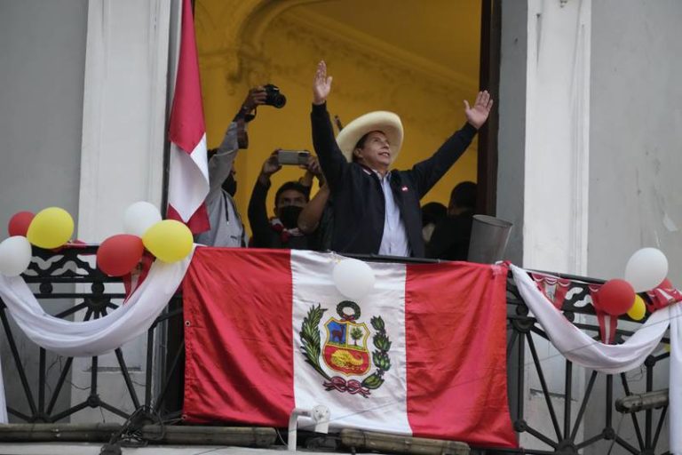 Un enigma llamado Pedro Castillo, la gran sorpresa de las elecciones de Perú
