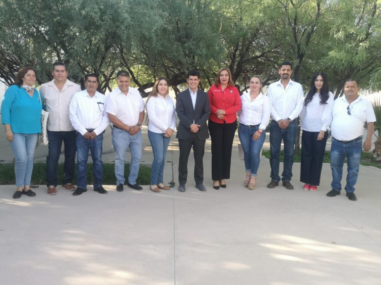 Candidatos del PRI recibieron constancias de mayoría de las autoridades electorales