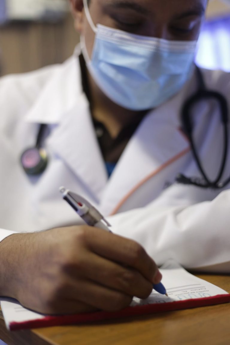 Protección Civil municipal de Aguascalientes emite recomendaciones sobre la automedicación