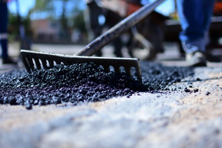 Municipio de Aguascalientes realiza programa de bacheo intensivo