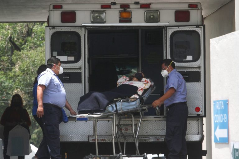 La pandemia no ha terminado: Francisco Márquez, infectólogo