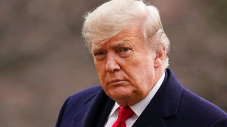 Millones de personas entran a EU por la frontera con México, incluidos criminales y narcos: Trump