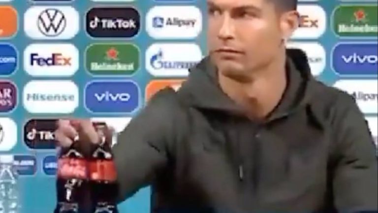 El rechazo de Ronaldo a Coca Cola hizo perder a la refresquera 4 mil mdd en unas horas