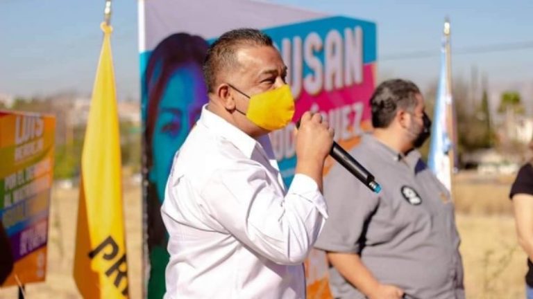 Denuncian al perredista Luis Canchola por ofrecer dinero a una menor para que “se dejara tocar”