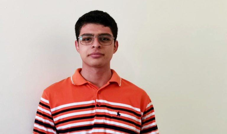 Estudiante del bachillerato de la UAA se coloca en los mejores puntajes estatal en Exani II