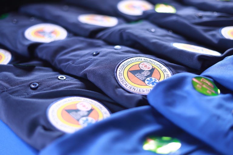 Integrantes de Protección Civil municipal en Aguascalientes recibieron nuevos uniformes