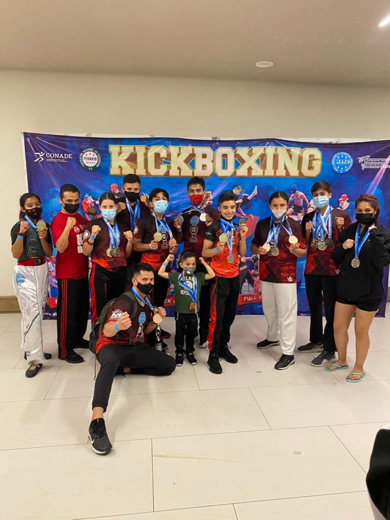 Delegación de Aguascalientes obtuvo 21 medallas en el Macro Regional Norte Wako de Kickboxing