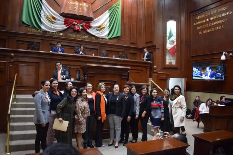 Necesario, dejar el romanticismo y creer que con la Ley de Paridad todo está dado