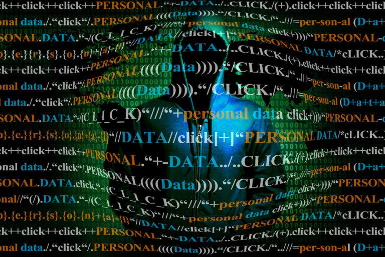 La protección de datos personales por los suelos/ Trabalenguas jurídico y político 