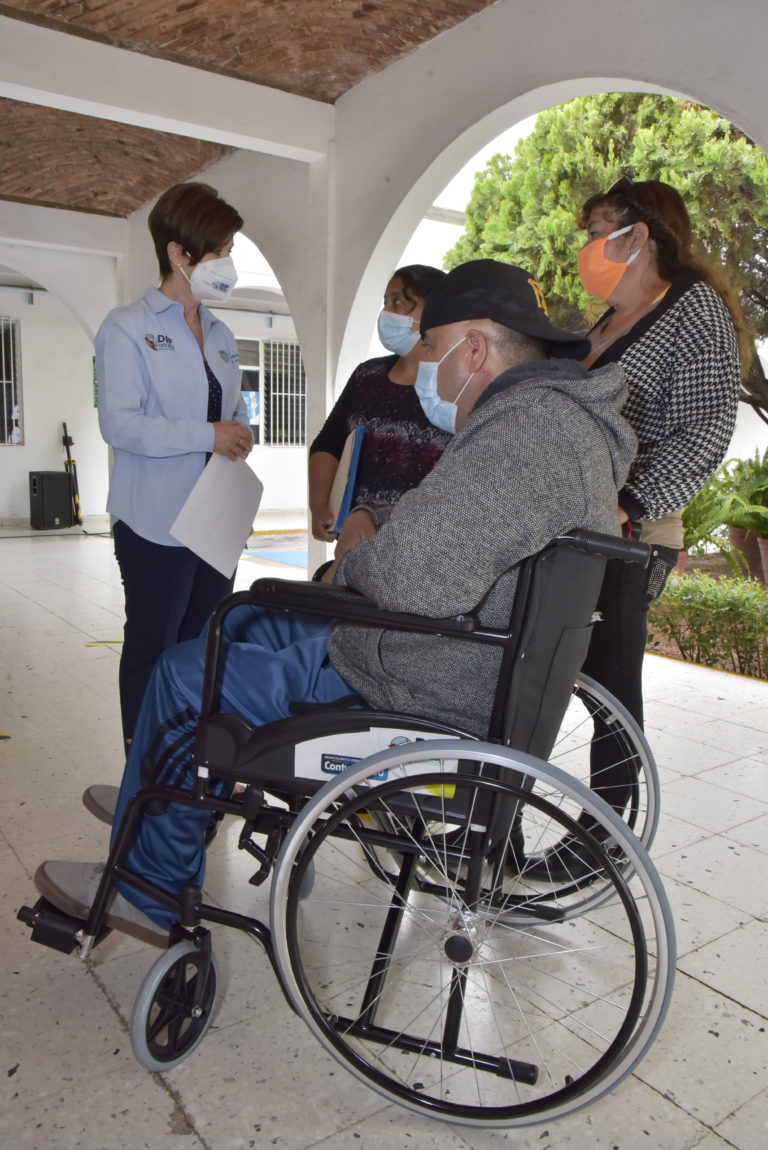 DIF Estatal realizó la séptima entrega de apoyos funcionales