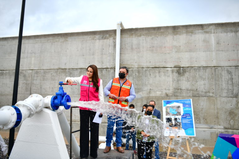 Alcaldesa de Aguascalientes entrega nuevo pozo de agua potable