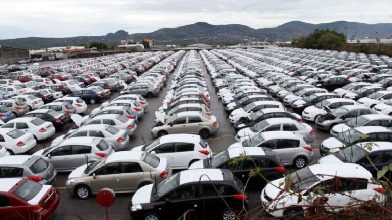 Proponen un descuento del 5% en tenencia a autos que hayan cumplido con la verificación vehicular