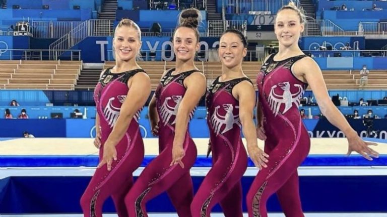 Trajes deportivos equitativos/ Alegorías Cotidianas