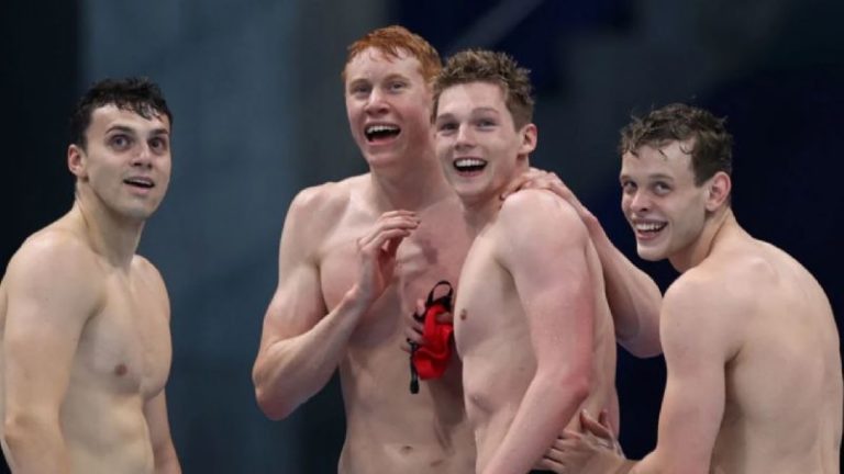 En la era post Phelps, un histórico fracaso de Estados Unidos en relevos 4×200