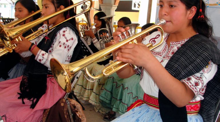Banda de mujeres mixes Tlahuitoltepec, a la Guelaguetza virtual