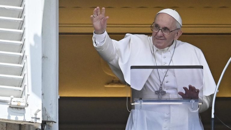 ¿Y si el Papa Francisco muriera? Muchas interrogantes surgieron después de la cirugía