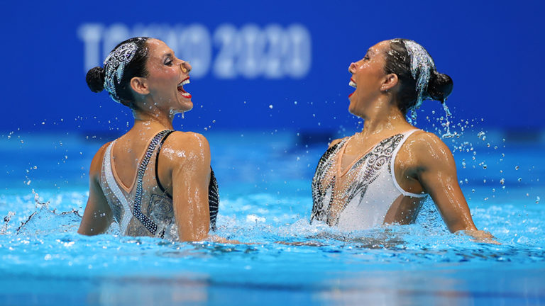 Nuria Diosdado y Joana Jiménez terminaron en el lugar 12 en la final de duetos de natación artística