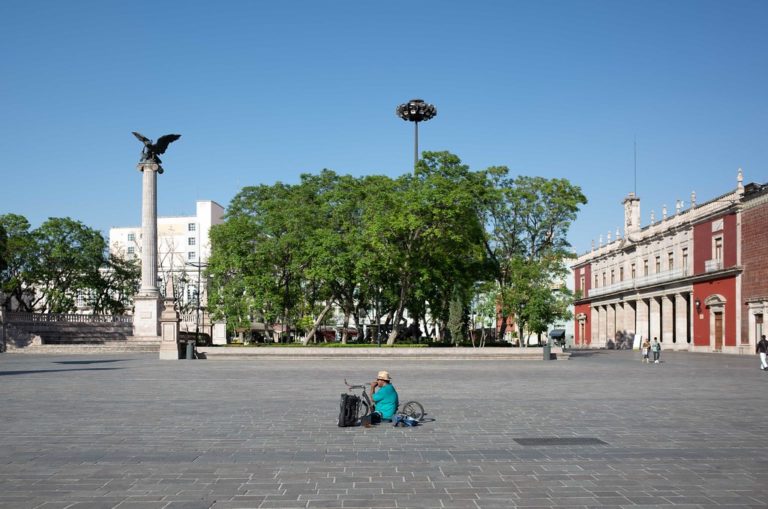 Pobres/ Bajo presión 