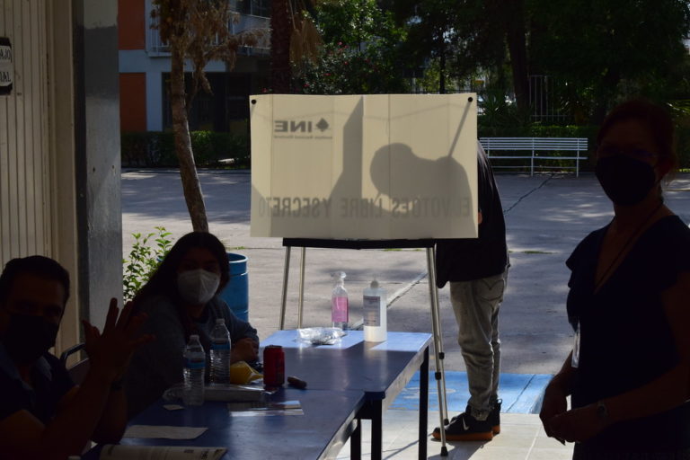 A pesar del Plan B se garantizará a los ciudadanos su derecho al voto