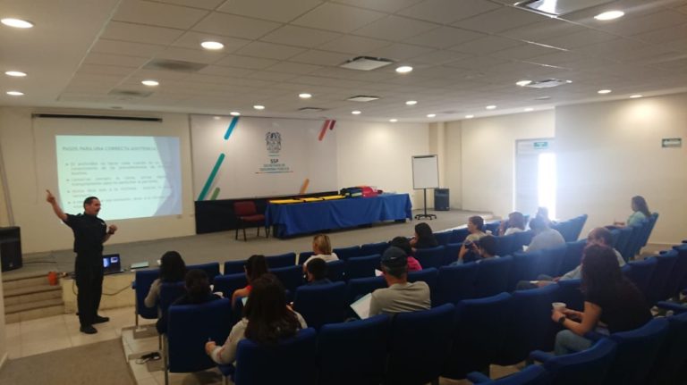 SSPE capacita a personal de licencias en atención de primeros auxilios