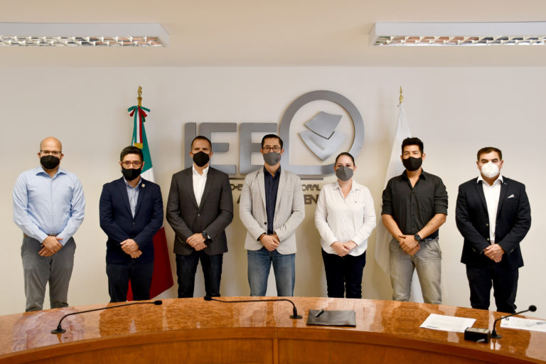 IEE y Universidad Cuauhtémoc firman convenio de colaboración