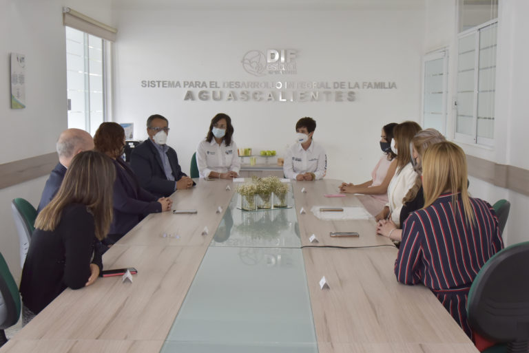 DIF Estatal y Memac entregaron donativo al Hospital Hidalgo