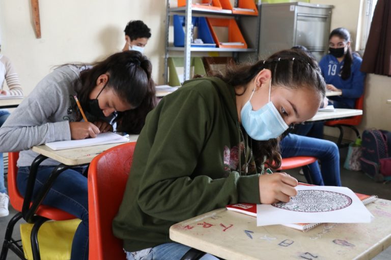 Se revisaron medidas sanitarias en el regreso seguro a clases presenciales