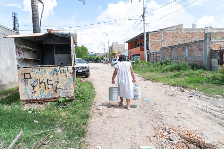 Necesario, cambio en la estrategia de combate a la pobreza: Iteso