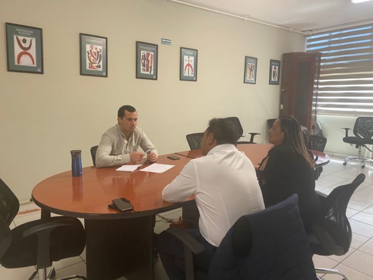 Líderes sindicales se reúnen con dirigencia estatal de Conalep