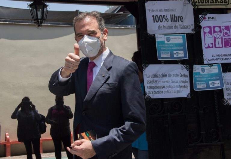 Juicio político a Lorenzo Córdova carece de fundamentos