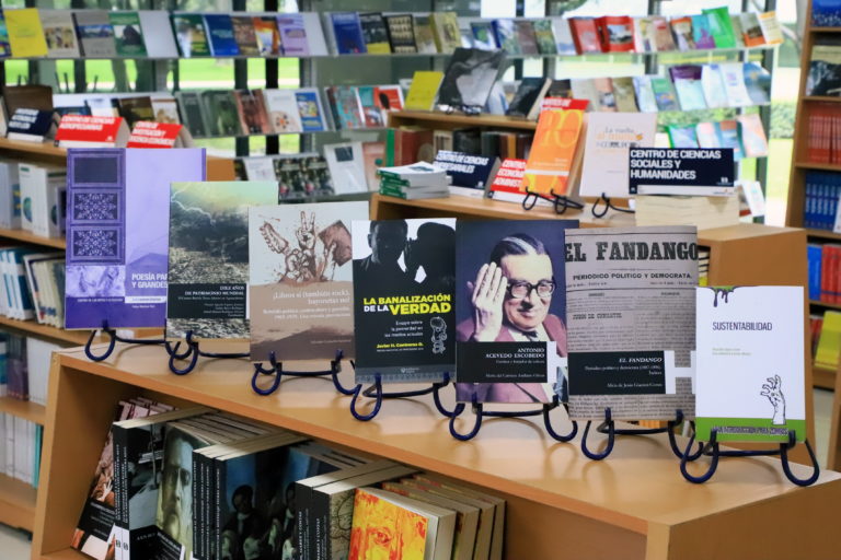 UAA inaugura su XXIII Feria del Libro