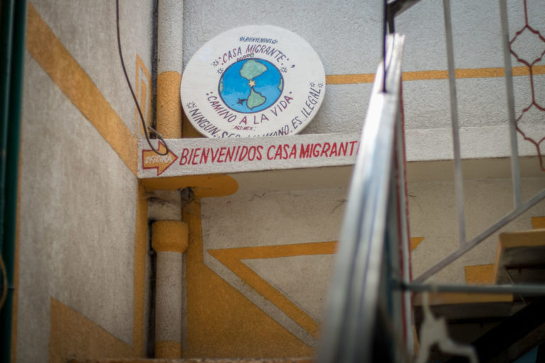 Cerrarán Casa del Migrante para la FNSM; se usará como hostal para juntar recursos