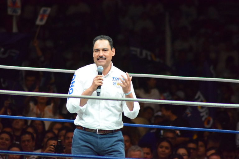 Si se atreve a enfrentar al PAN, Martín del Campo tiene las puertas abiertas en Movimiento Ciudadano