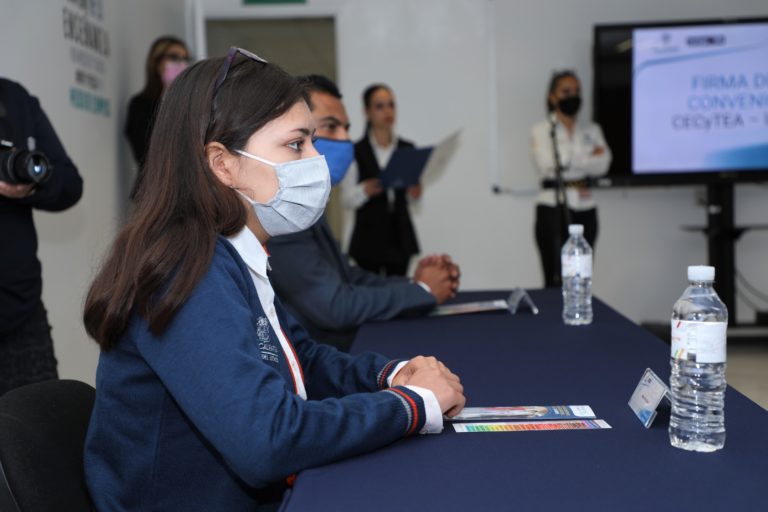 Cecytea firma convenio de colaboración con el Instituto Aguascalentense de las Mujeres   