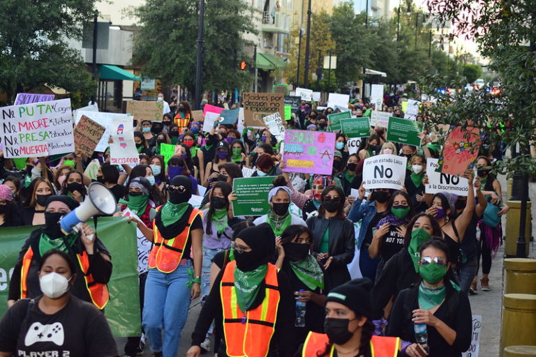 28.09/ Bajo presión 