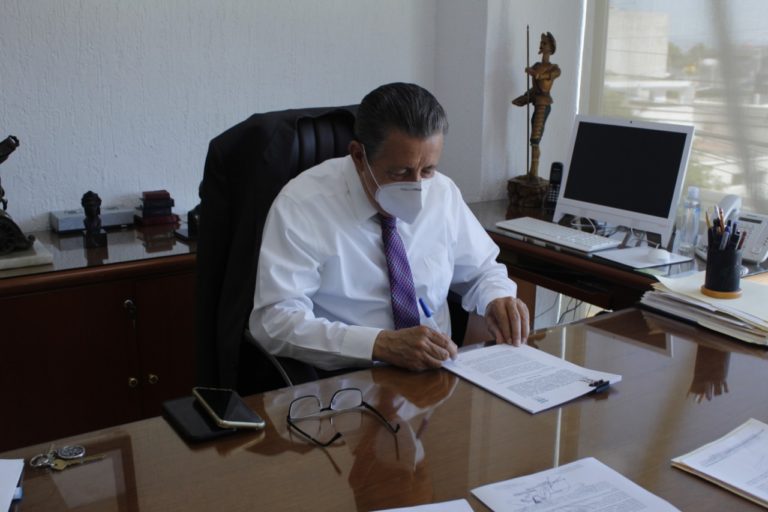 Comisiones impulsan implementación del distintivo Empresa Comprometida con los Derechos Humanos