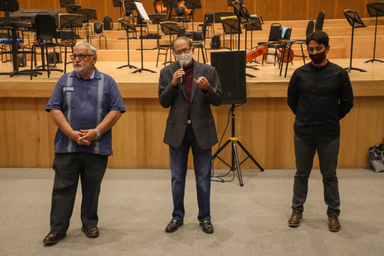 Presentan a Jesús Andrés García Santín como nuevo director de la OSA