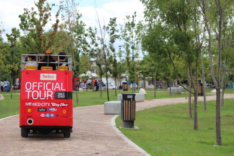 Cientos de personas se apropiaron de la Vía Aguascalientes