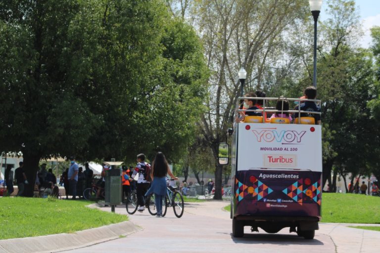 CMOV presentó Turibús eléctrico YoVoy en la tercera edición de la Vía Aguascalientes