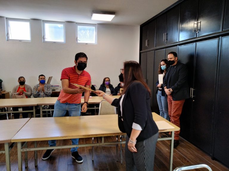 DIF Estatal realizó taller para sensibilizar a madres y padres preadoptivos