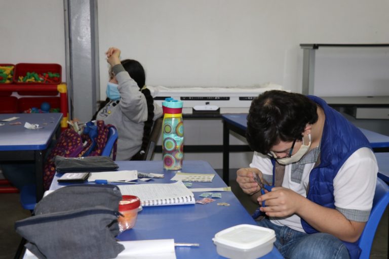 IEA invita a conferencia para desarrollar proyectos de vida de estudiantes con discapacidad