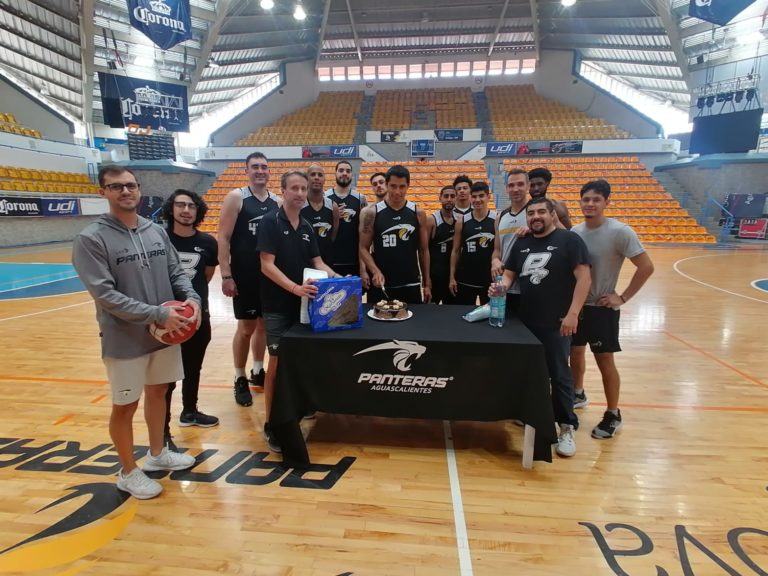 Fuertes y constantes: Josh Ibarra pívot de Panteras de Aguascalientes