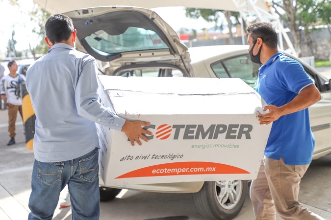 Fueron entregados calentadores solares en Jesús María/Aguascalientes