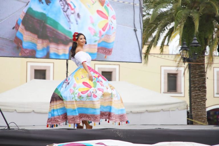 Se llevó a cabo la final del Concurso de Traje Típico de Jesús María