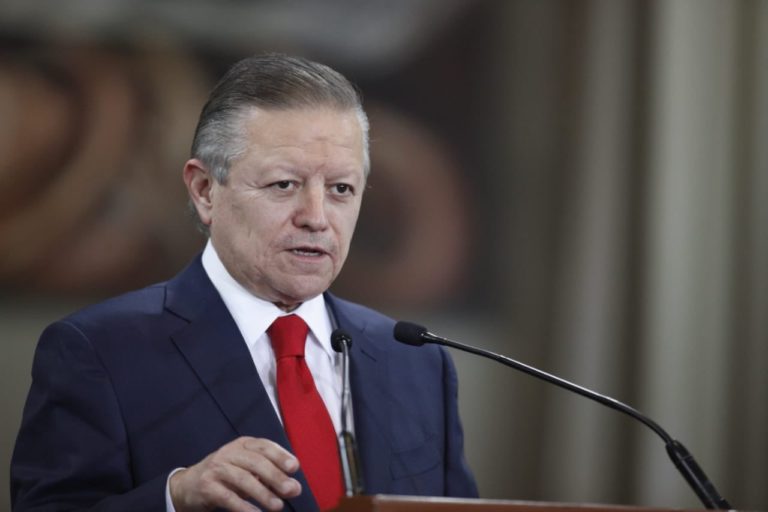 El mérito es de las mujeres que lucharon por despenalizar el aborto: Zaldívar