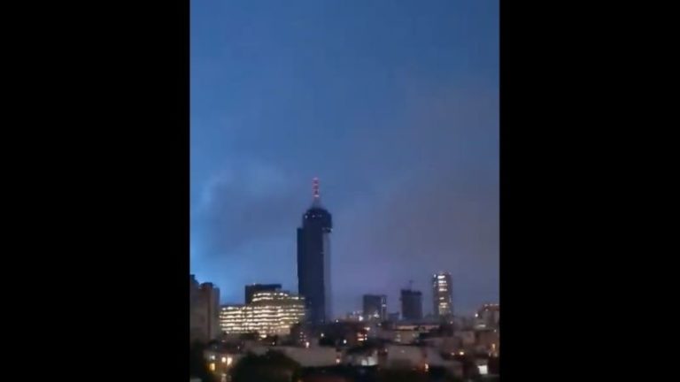 Las “luces de terremoto” se dejan ver en la CDMX durante el sismo