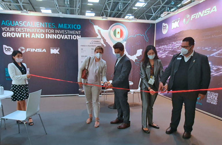 Embajador de México en Alemania visita stand de Aguascalientes en la IAA Mobility 2021