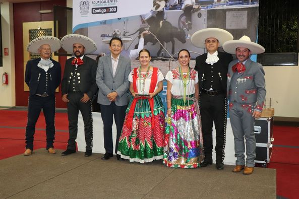 Entregan reconocimientos con motivo del 75 aniversario de la Asociación de Charros de Aguascalientes